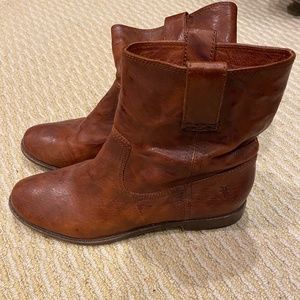 Frye Anna Shortie boots